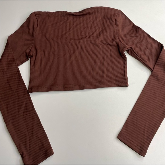 Cropped long sleeve - Picture 3 of 3